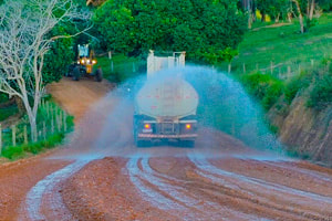 Aplicação do Estabilizante de Solos com Pavão